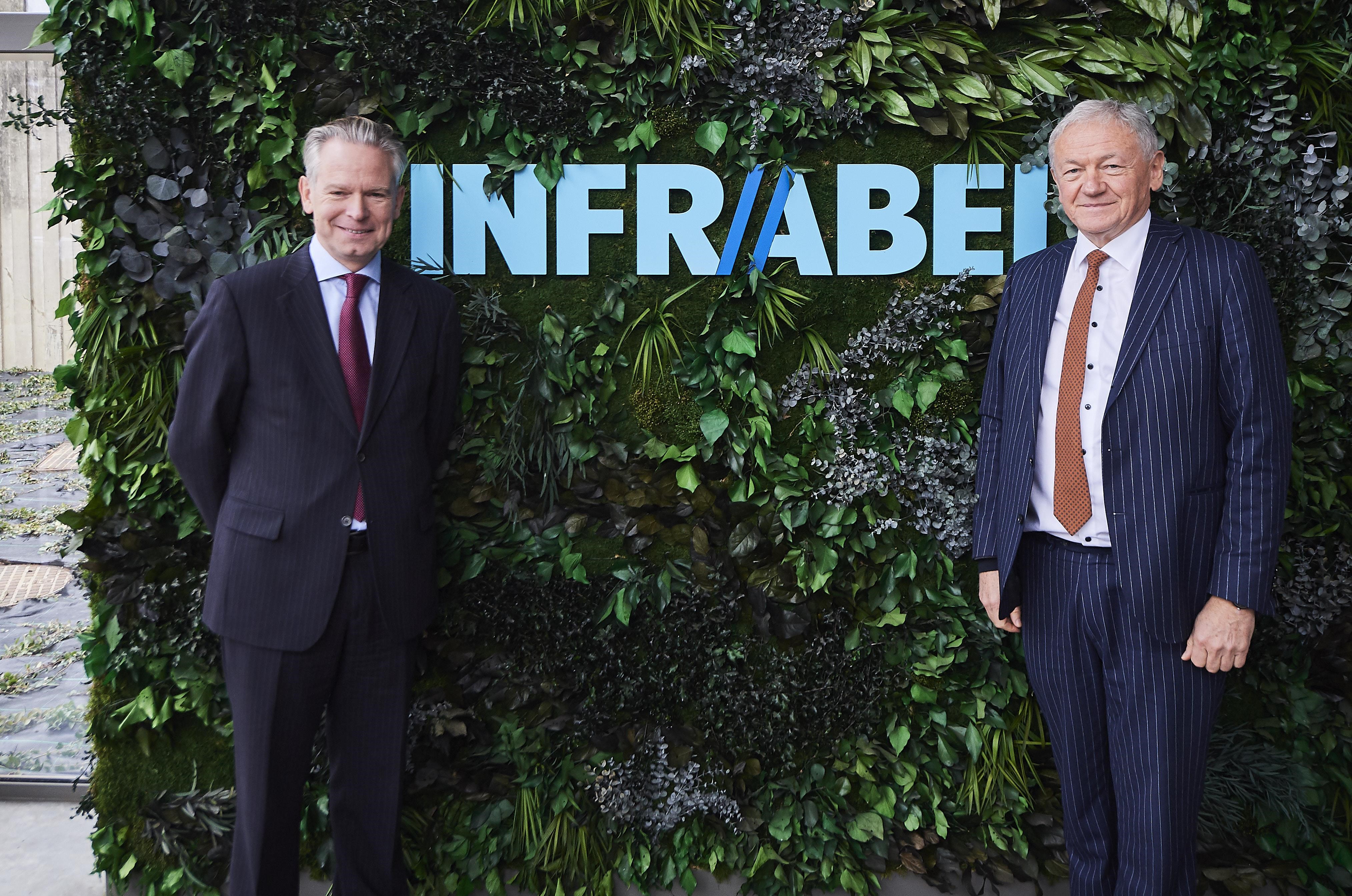 Luc Lallemand en François Bellot bij opening gebouw Namen.