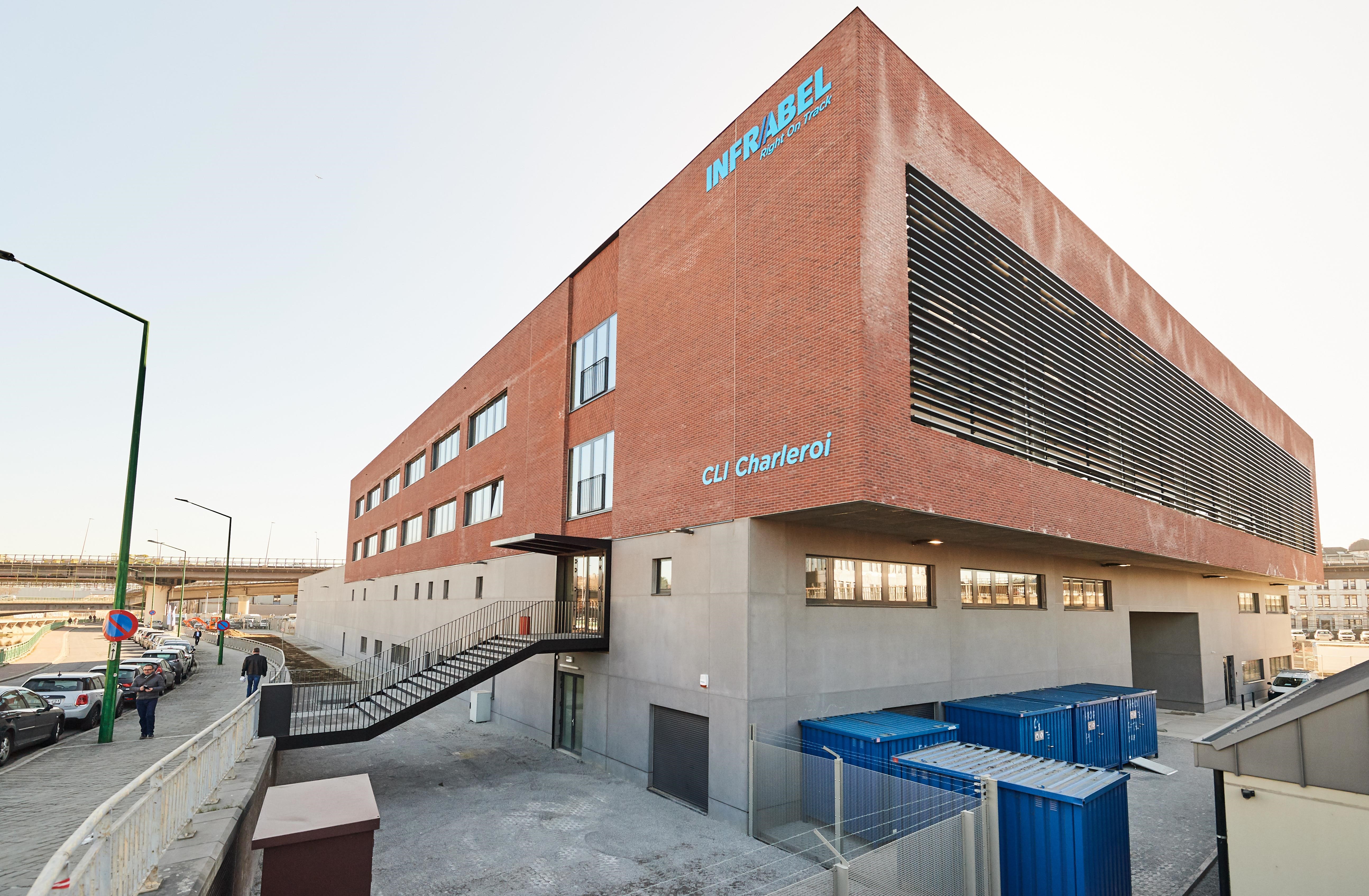 Nieuw Logistiek Centrum Infrastructuur (LCI) van Charleroi Nieuw Logistiek Centrum Infrastructuur (LCI) van Charleroi.