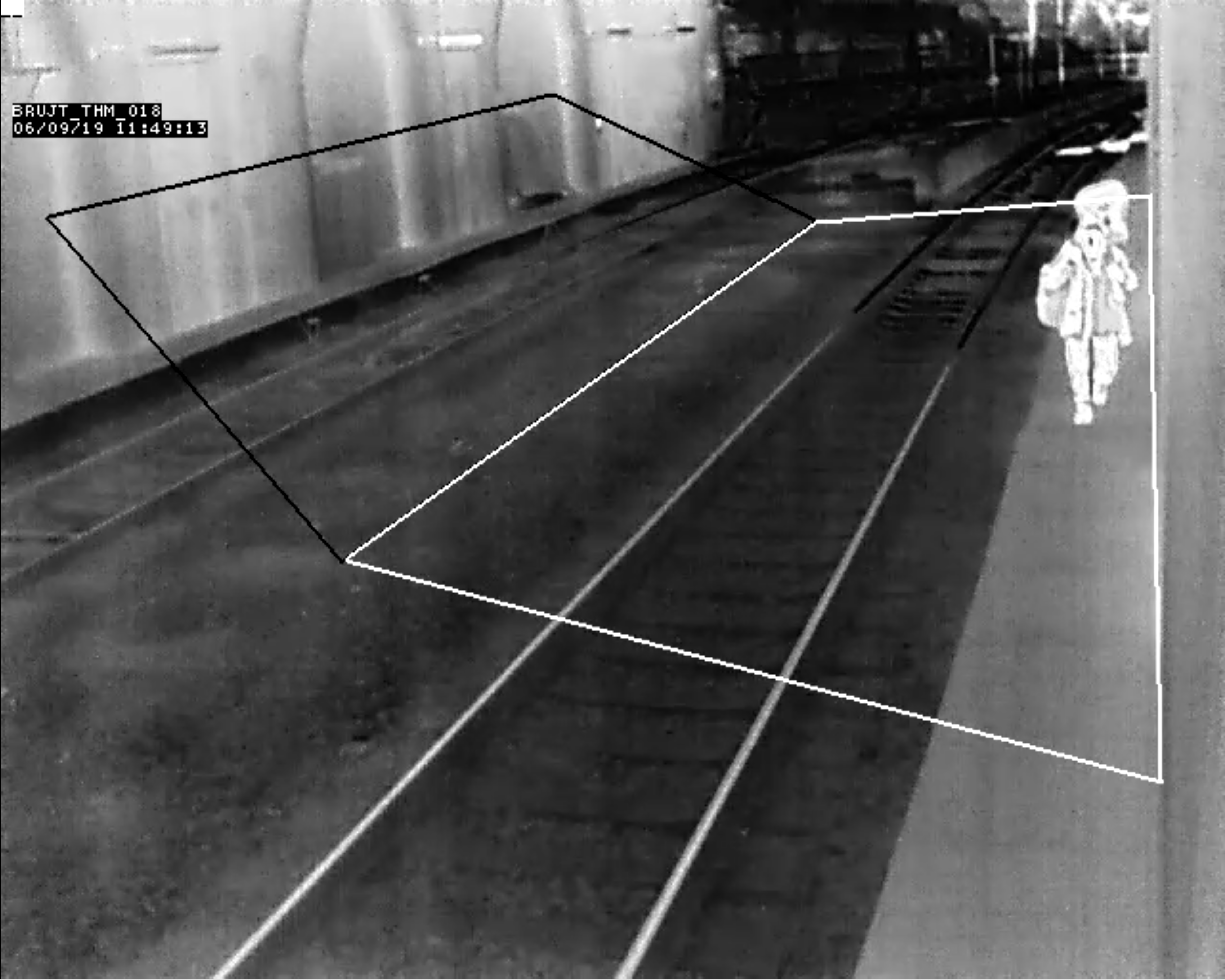 Moins d'intrusions sur les voies, plus de ponctualité !