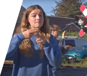 Personne qui parle en langue des signes.