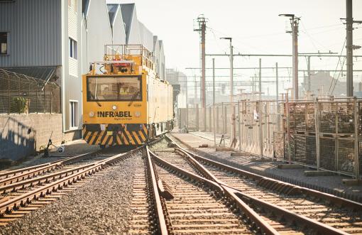 Gloednieuw en duurzaam gebouw voor het LCI van Charleroi.