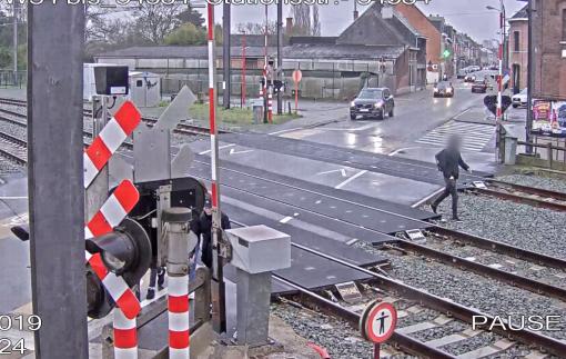 intrusions sur les voies.